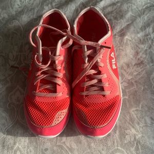 Fila running shoes size 6.5